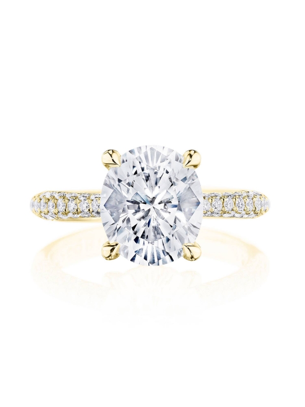 Oval Solitaire Engagement Ring